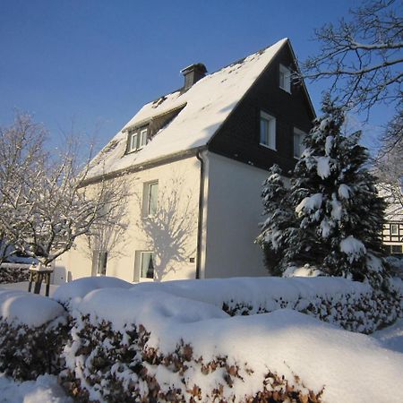 Ferienwohnungen Landgasthof Gilsbach Winterberg Exterior photo